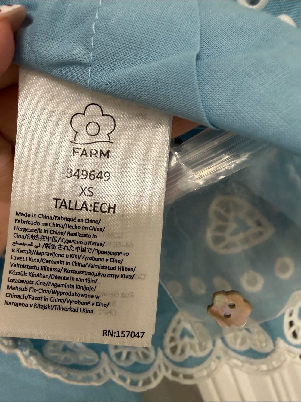 FARM Rio Light Blue
Romantic Richelieu
Blouse - Picture 8 of 8
